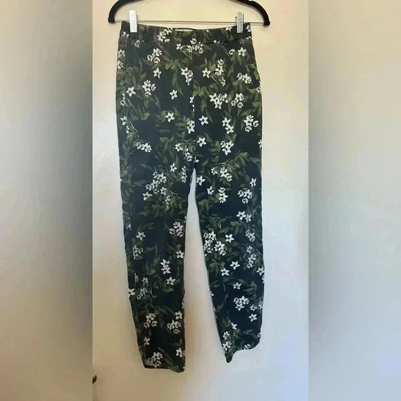Marine Layer Allison Pant in a Floral Print - Picture 1 of 6